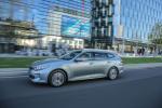 Kia Optima Sportswagon Plug-In Hybrid 2017 года (WW)